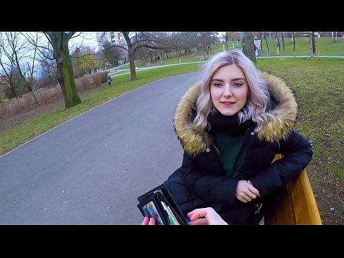 ❤️ Slikt het hete sperma van een vreemde voor geld - blowjob in het park door Eva Elfie Porno at us ❌️ ❌️❤